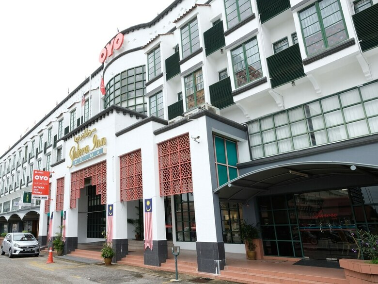 Hotel Oyo 44098 Sutera Inn Prima