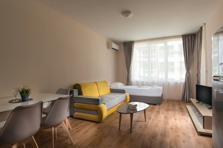 Apartamentos Marina Beach Hotel