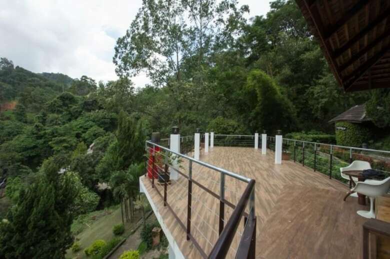 Hotel Kangsadarn Resort & Waterfall