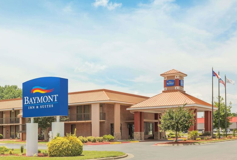 Hotel Baymont By Wyndham Rocky Mount I-95