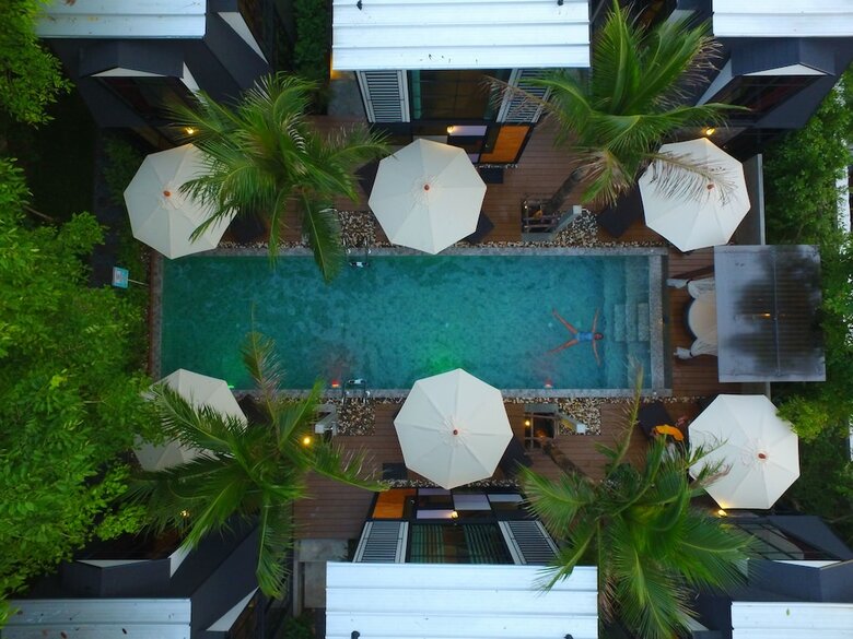 Bukit Pool Villas