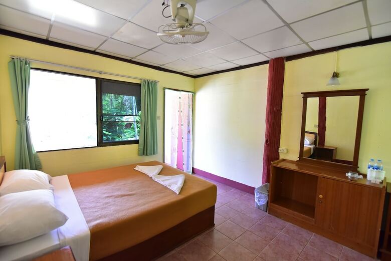 Hotel Koh Ngai Resort Trang