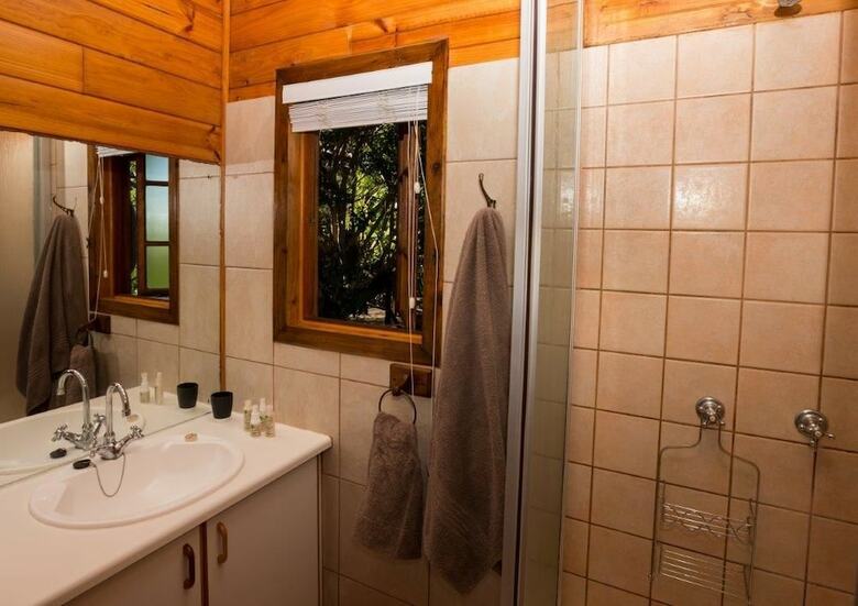 Big Tree House Lodge