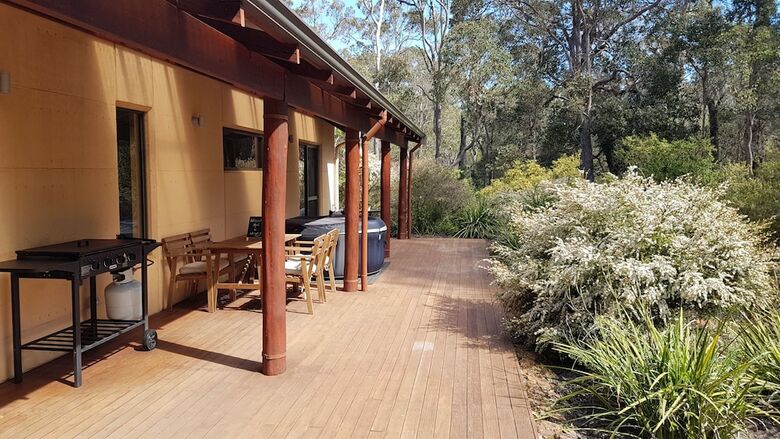 Cabana Jarrah Grove Forest Retreat - Adults Only
