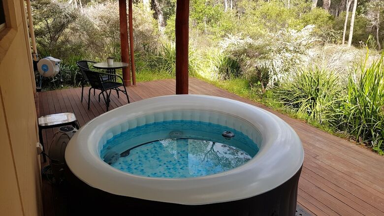Cabana Jarrah Grove Forest Retreat - Adults Only