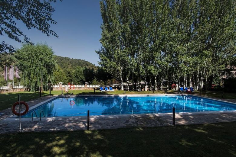 Camping & Bungalows Lig�erre de Cinca
