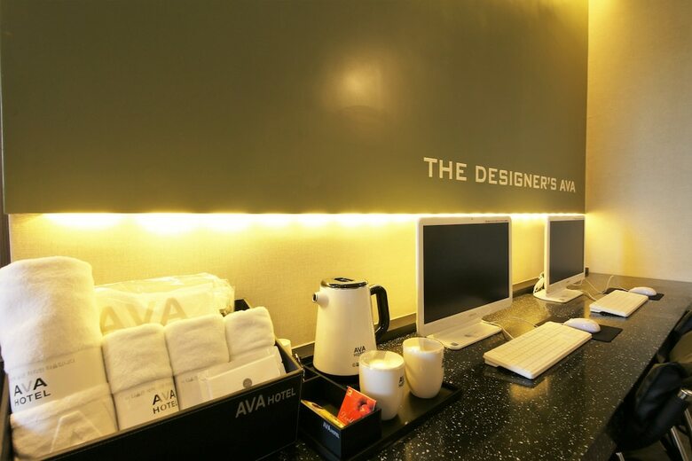 Premium Ava Hotel Sasang