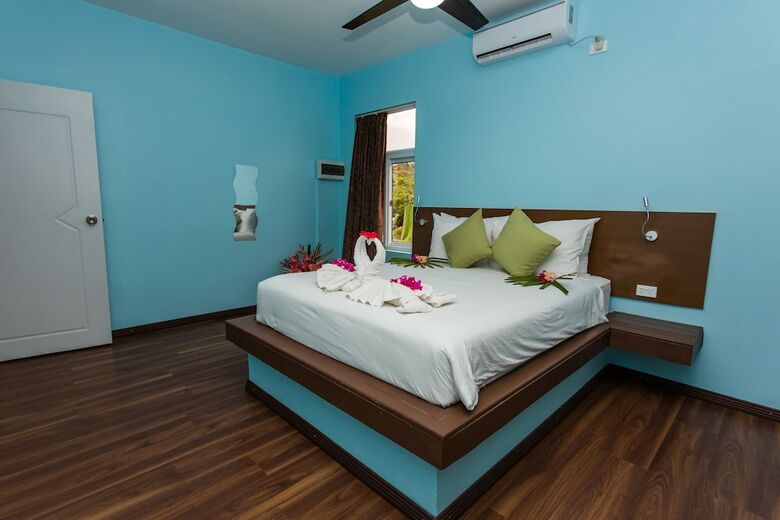 Aparthotel Blue West Villas