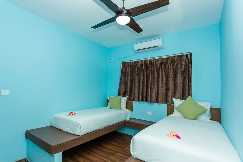 Aparthotel Blue West Villas
