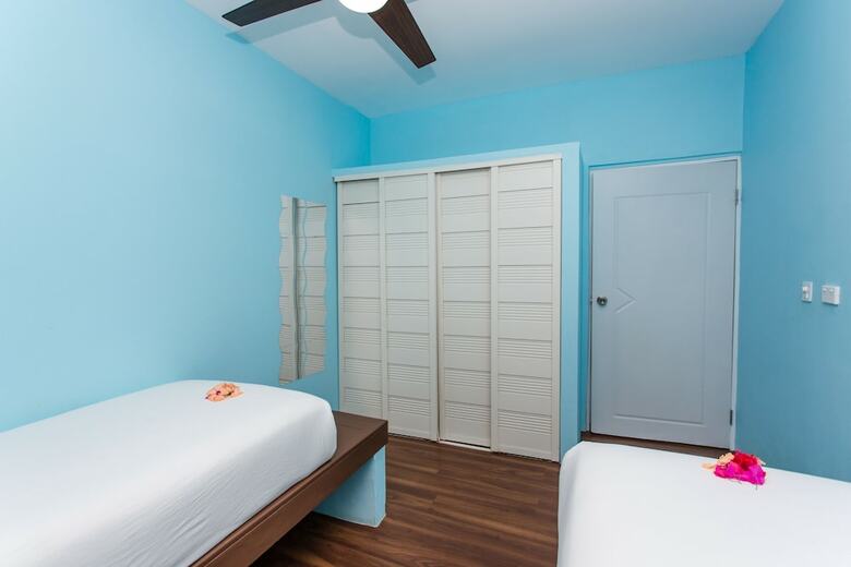Aparthotel Blue West Villas