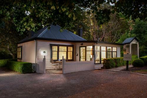 Lodge Moulton Park Cottages