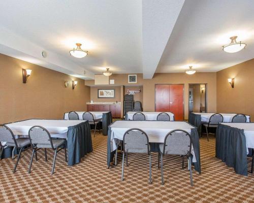 Motel Comfort Inn & Suites Airdrie