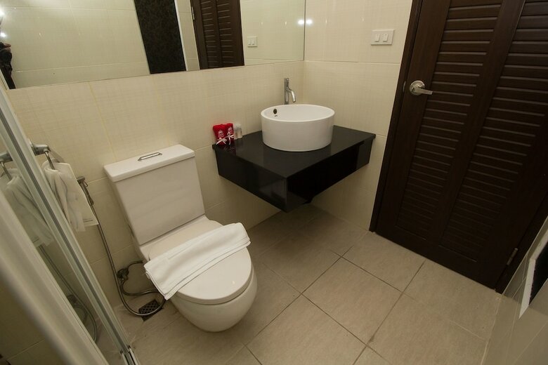 Hotel Zen Rooms Sathorn