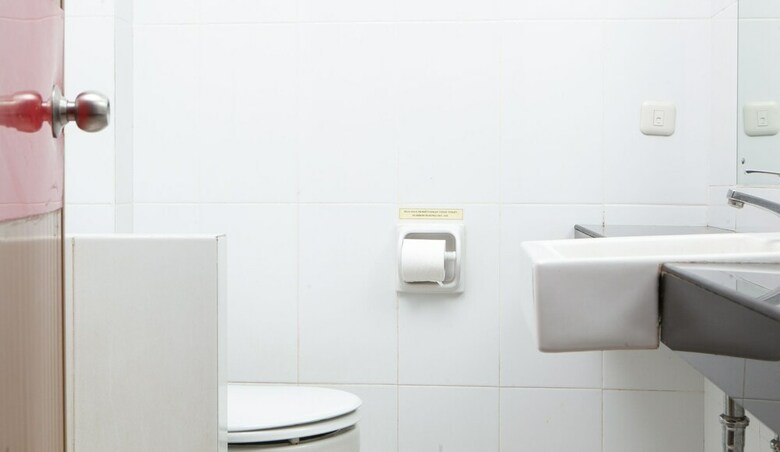 Hotel Reddoorz Near Trans Studio Mall 3