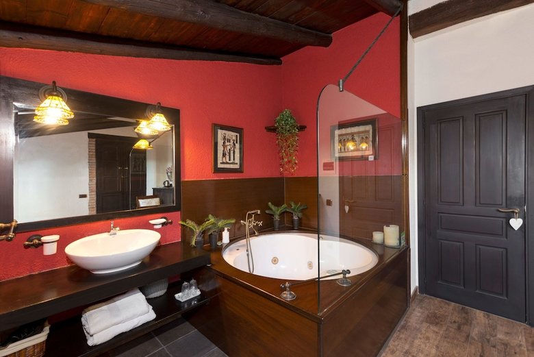 Hotel Comarquinal Bioresort Pened�s
