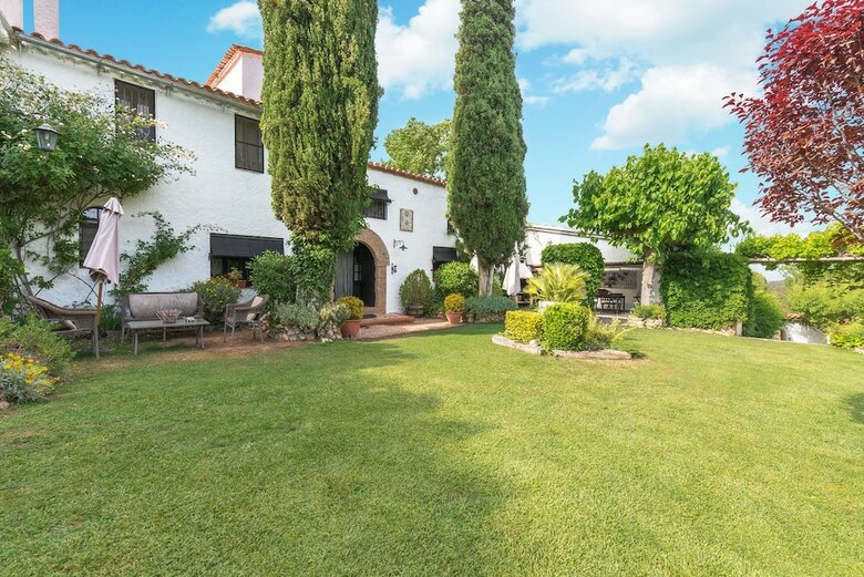 Hotel Comarquinal Bioresort Pened�s