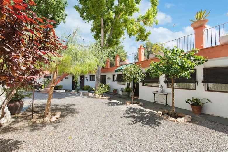 Hotel Comarquinal Bioresort Pened�s