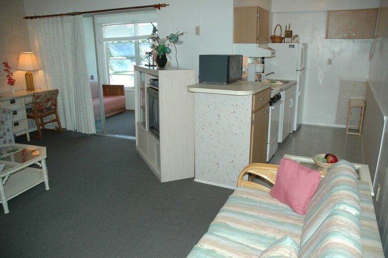 Motel Dolphin Inn Resort