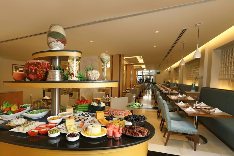 Royal Continental Hotel ? Dubai Airport