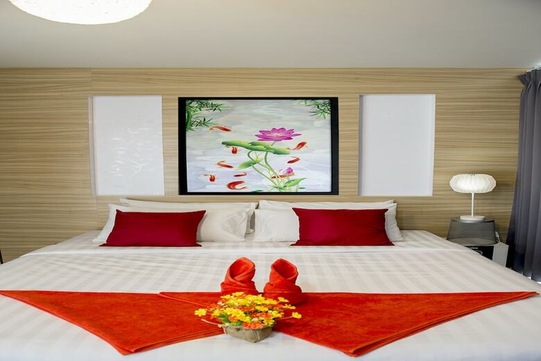 Hotel The Lucky Beach Ao Nang