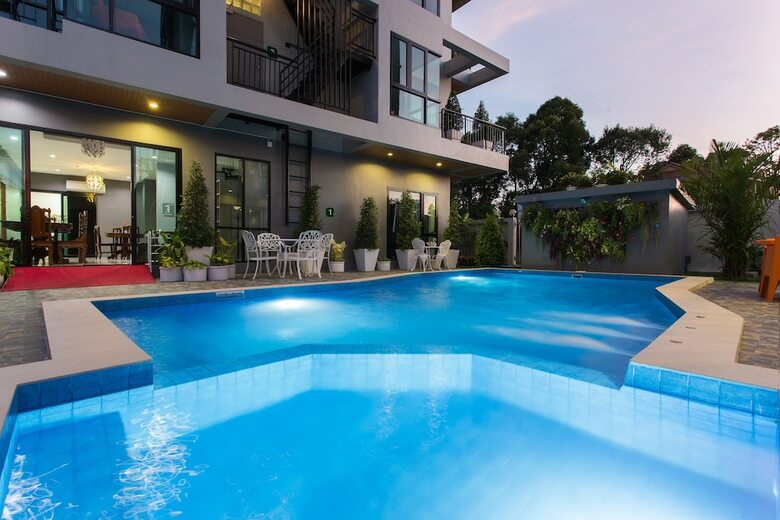 Hotel The Lucky Beach Ao Nang