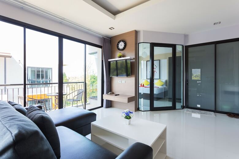 Hotel The Lucky Beach Ao Nang
