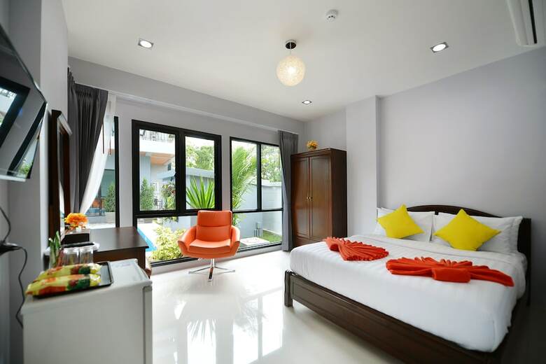 Hotel The Lucky Beach Ao Nang