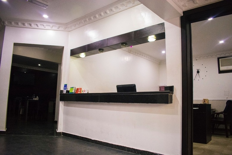 Maidaville Hotel And Suites