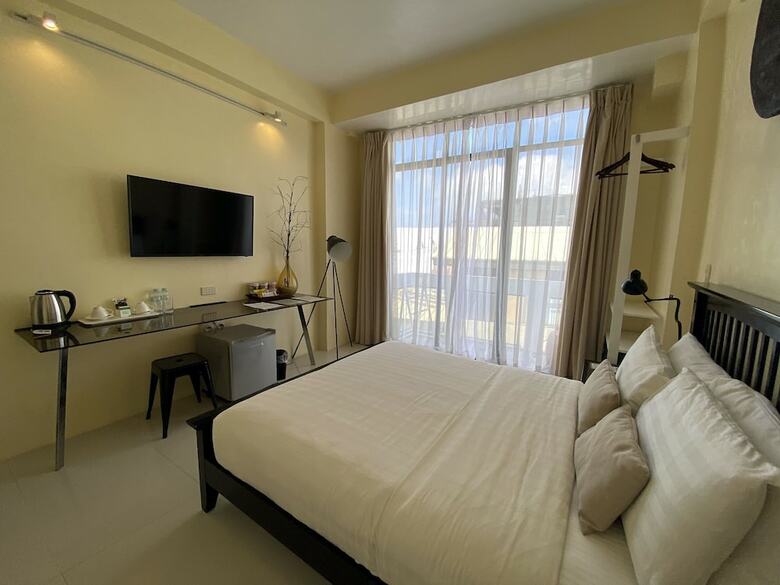 Hotel Luxx Boutique Boracay