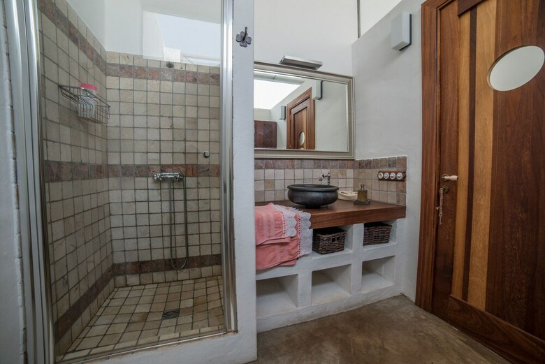 Lanzarote Villa Historica Con Terraza Y Jard�n By Lightbooking