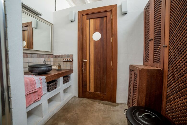 Lanzarote Villa Historica Con Terraza Y Jard�n By Lightbooking