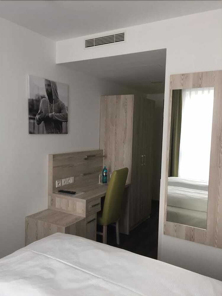 Hotel Novina Sleep Inn Herzogenaurach