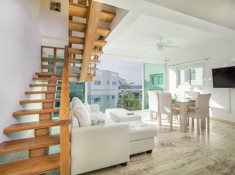 Apartamentos Condos At Bayrock 2