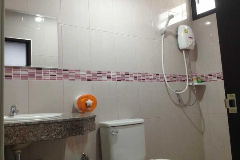 Hotel Pongsak Happy Home