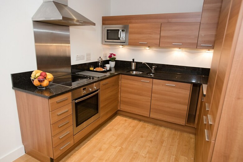 Celador Apartments - Projection West Serviced Apartments