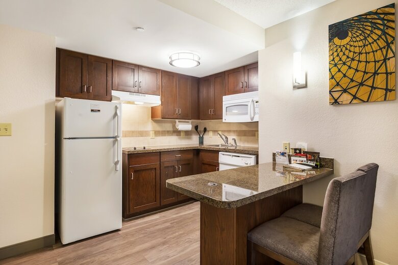 Hotel Staybridge Suites Chesapeake