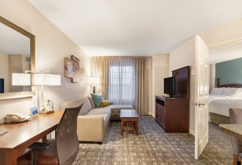 Hotel Staybridge Suites Chesapeake