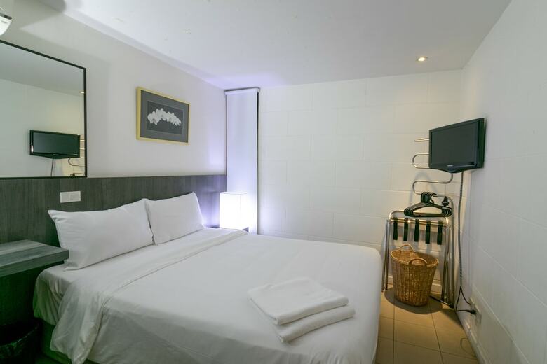 Hotel Escape At Sathorn Terrace