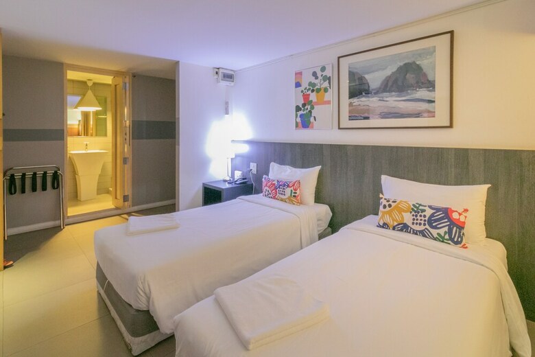 Hotel Escape At Sathorn Terrace