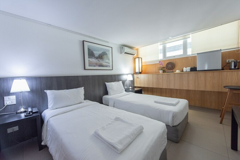 Hotel Escape At Sathorn Terrace