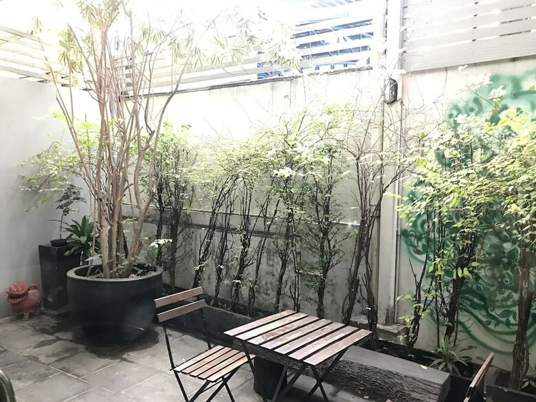 Hotel Escape At Sathorn Terrace