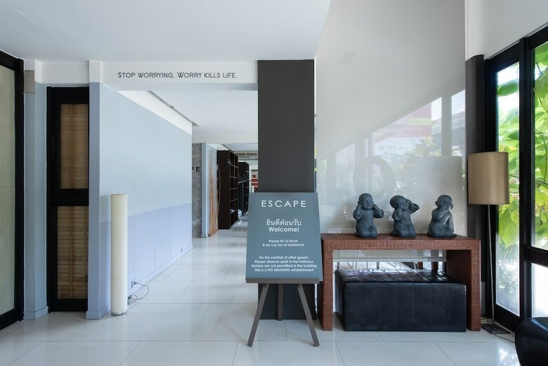 Hotel Escape At Sathorn Terrace
