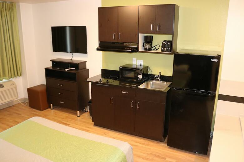 Motel Studio 6 Victorville - Apple Valley