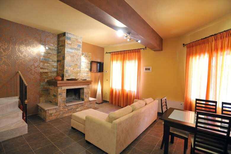 Apartamentos Symmetron Suites
