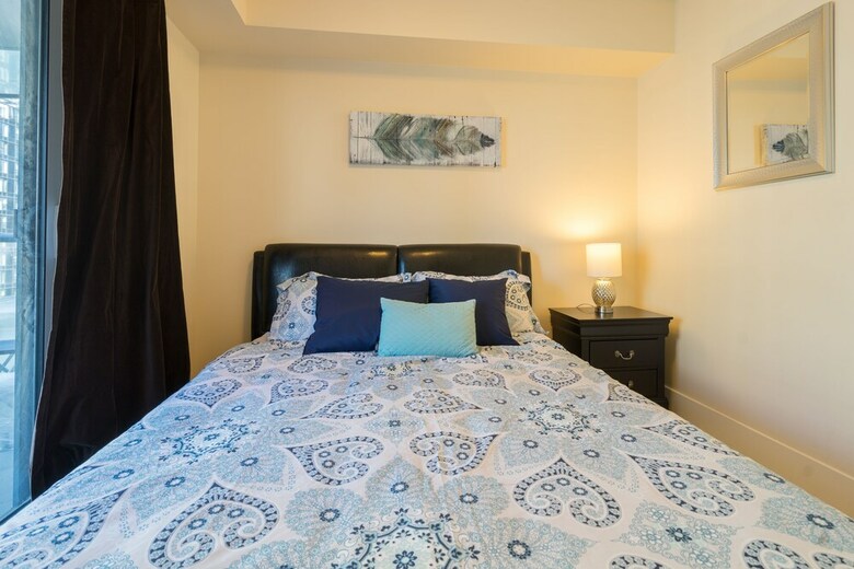 Applewood Suites - Luxury 3 Bdrm