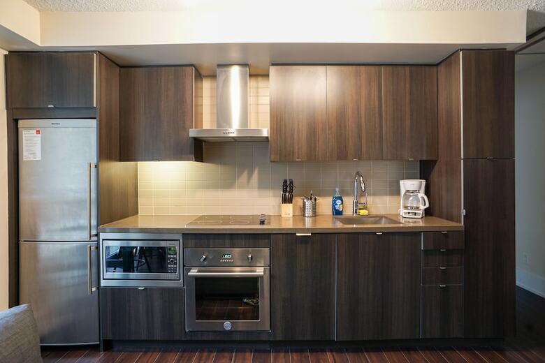 Applewood Suites - Luxury 3 Bdrm