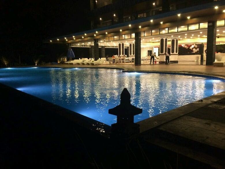 Hotel Bintan Pearl Beach Resort