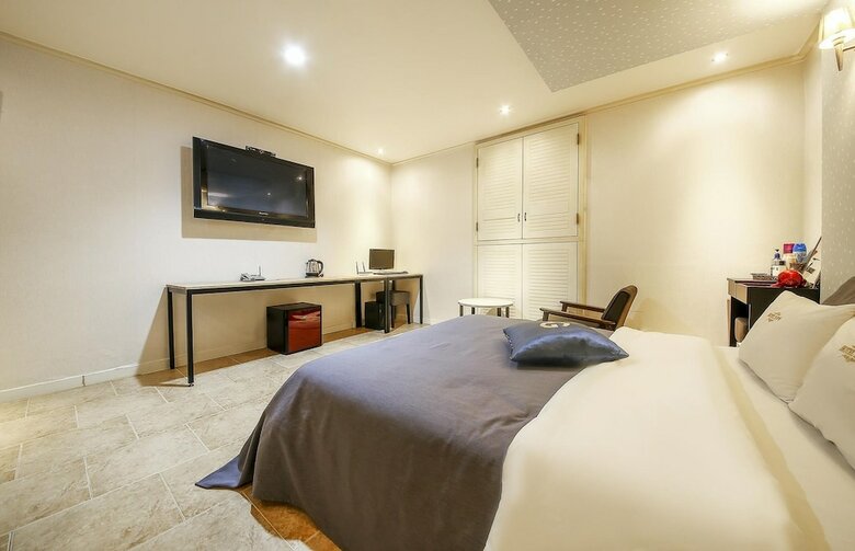 G-stay Praha Hotel
