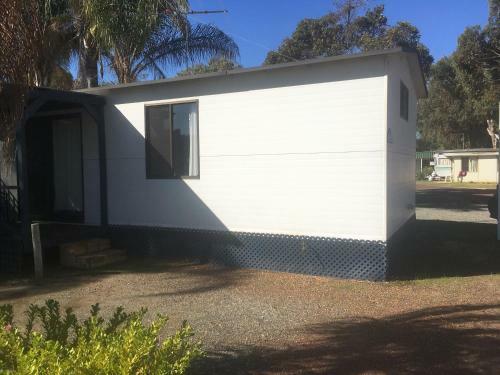 Pinjarra Caravan Park And Cabins