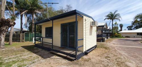 Pinjarra Caravan Park And Cabins